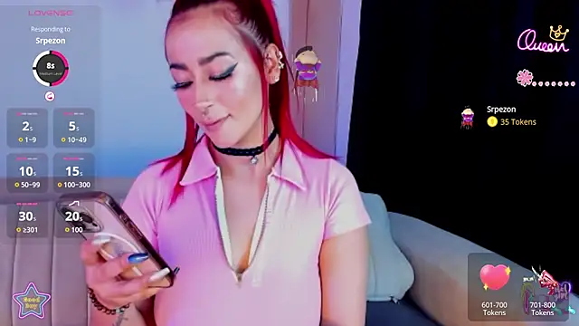 Snapshot of Mia-Bloom chatting on 04-04-26, 02:43 Mia-Bloom online show from 04-04-26, 02:43