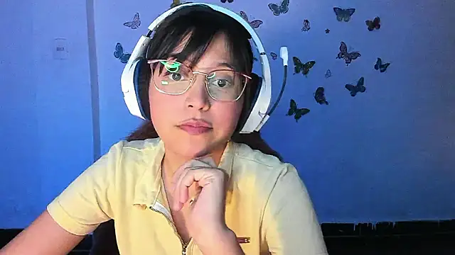 Little Lisy online show from 03-12-26, 05:13