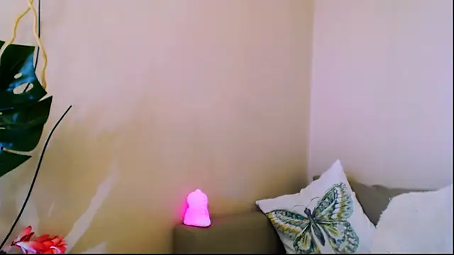 OLIVIA CANDY online show from 03-22-25, 07:25