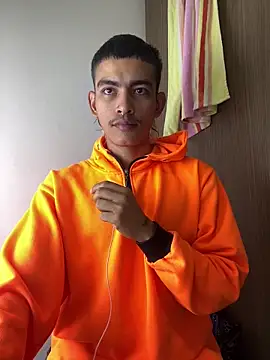 sorry-mom69 online show from 04-23-26, 02:41