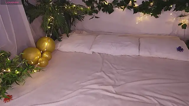 Elfa Mirielle online show from 10-15-25, 06:57