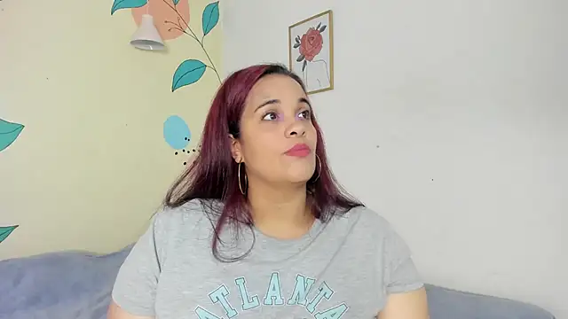 Alondra zaaens online show from 02-12-26, 01:44