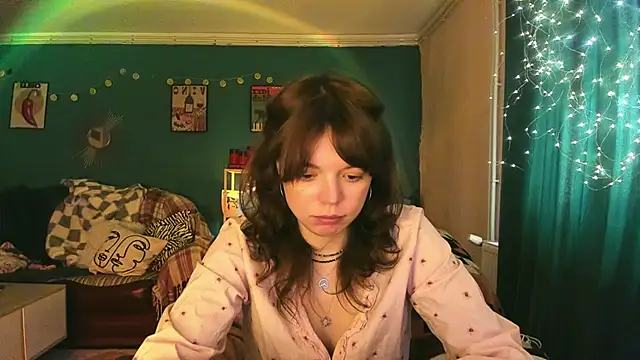 ClancyMorissey online show from 05-06-26, 04:45