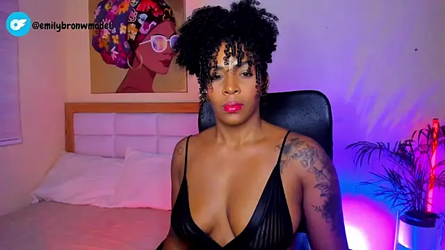 Snapshot of AitanaBrown_ chatting on 06-01-26, 09:27 AitanaBrown online show from 06-01-26, 09:27