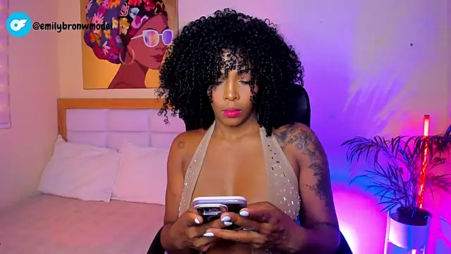 Snapshot of AitanaBrown_ chatting on 06-05-26, 09:31 AitanaBrown online show from 06-05-26, 09:31