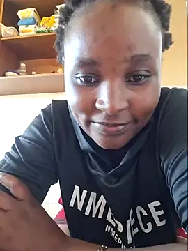 Snapshot of Samia_Queen chatting on 12-29-24, 01:49 Samia Queen online show from 12-29-24, 01:49