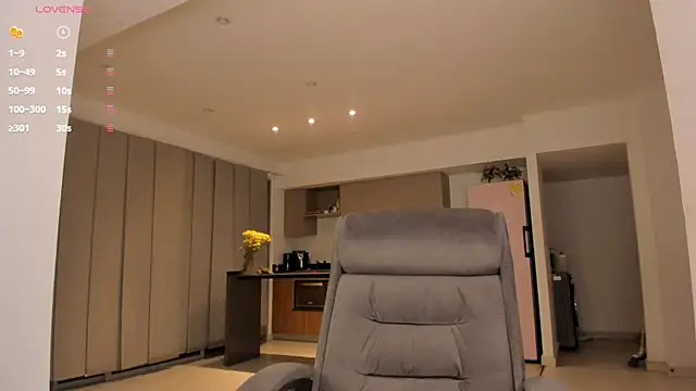 sofiia piink online show from 04-22-26, 02:36