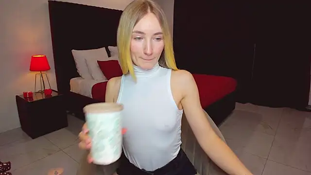 bella  rose online show from 02-23-25, 09:11