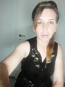 loveis007 online show from 09-12-25, 09:48