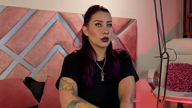  kelly hous36 online show from 11-11-25, 12:38