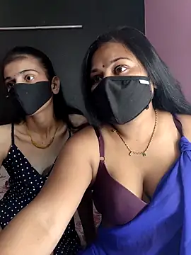 cutee  crazy online show from 04-25-26, 02:03