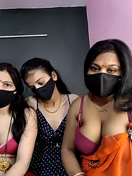cutee  crazy online show from 05-05-26, 02:25