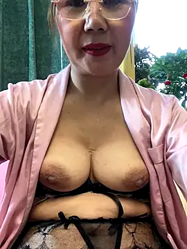 honghong666 online show from 09-16-25, 07:42