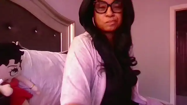 MSweetLindaParks online show from 02-06-26, 06:00