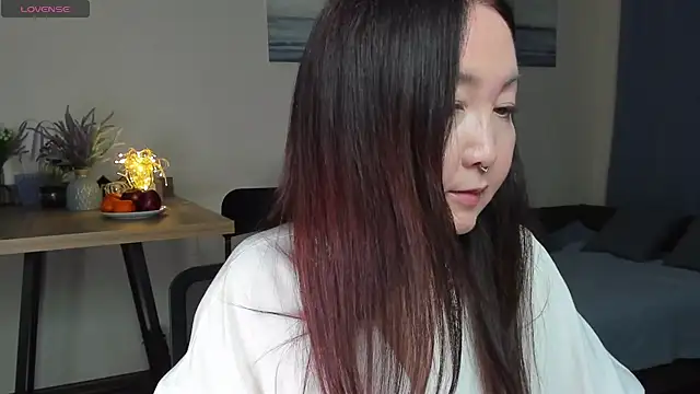 AvroraSakura online show from 03-19-25, 05:06