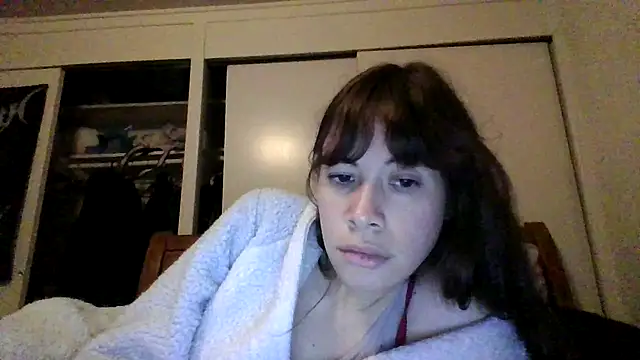 petitedoll29 online show from 12-29-24, 01:02