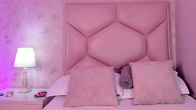 Snapshot of ambar_sullivan chatting on 01-24-25, 11:48 ambar sullivan online show from 01-24-25, 11:48