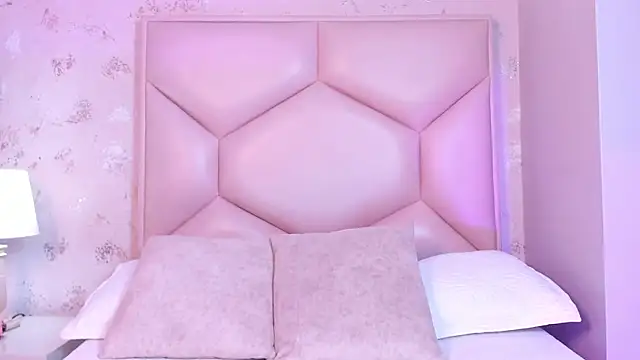 Snapshot of ambar_sullivan chatting on 09-30-25, 11:48 ambar sullivan online show from 09-30-25, 11:48