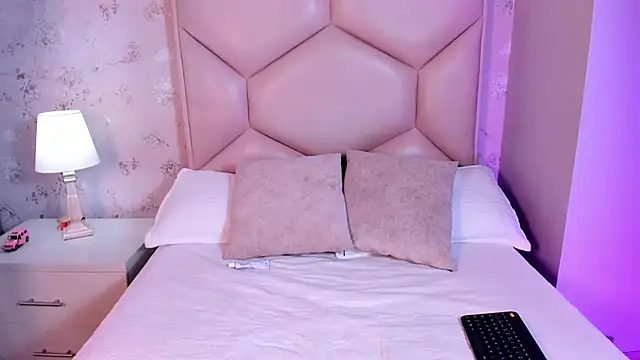 Snapshot of ambar_sullivan chatting on 11-01-25, 11:45 ambar sullivan online show from 11-01-25, 11:45