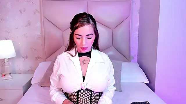 Snapshot of ambar_sullivan chatting on 11-02-25, 11:34 ambar sullivan online show from 11-02-25, 11:34