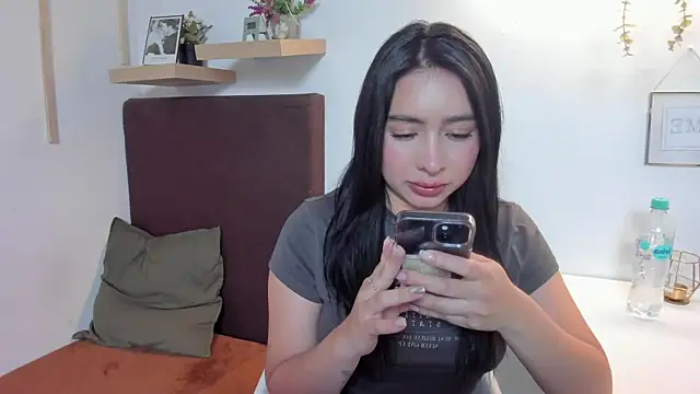 isabella jade online show from 02-04-25, 04:18