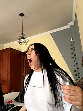 isabella jade online show from 10-13-25, 04:18