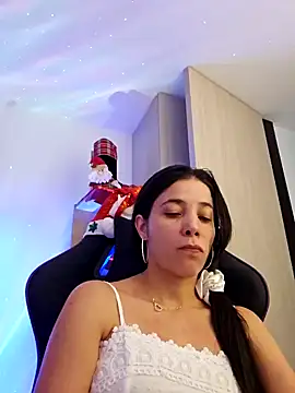 Snapshot of miaeyes chatting on 12-26-24, 12:49 miaeyes online show from 12-26-24, 12:49