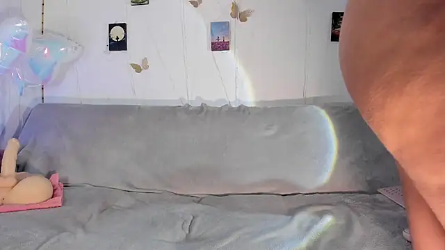 ineedmydaddy  online show from 04-28-26, 02:27