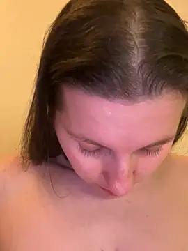 Snapshot of Nicole-Ray chatting on 01-31-25, 07:51 Nicole-Ray online show from 01-31-25, 07:51