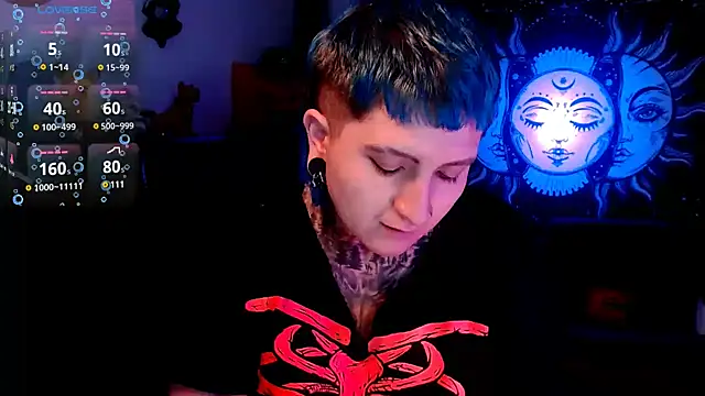 Snapshot of Marieblueeyes chatting on 03-08-25, 03:50 Marieblueeyes online show from 03-08-25, 03:50