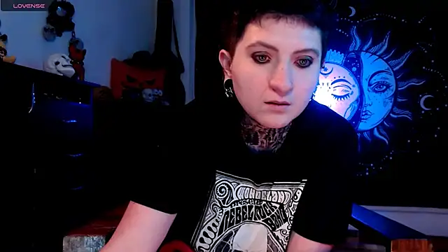 Snapshot of Marieblueeyes chatting on 03-22-25, 04:03 Marieblueeyes online show from 03-22-25, 04:03