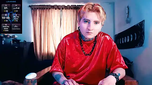 Snapshot of Marieblueeyes chatting on 11-26-25, 03:13 Marieblueeyes online show from 11-26-25, 03:13