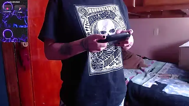 Snapshot of Marieblueeyes chatting on 12-02-25, 06:14 Marieblueeyes online show from 12-02-25, 06:14