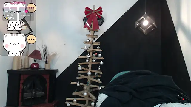 Perla Campbell online show from 12-06-24, 07:45