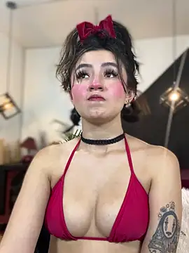 Perla Campbell online show from 12-18-24, 07:52