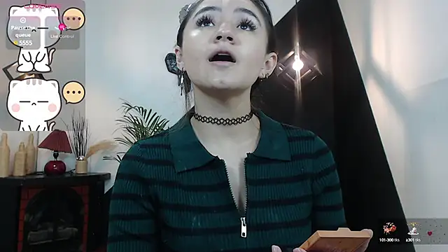 Perla Campbell online show from 12-30-24, 07:32