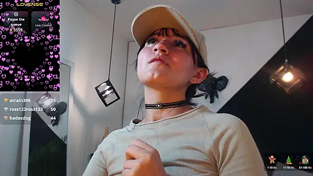 Perla Campbell online show from 02-20-25, 10:37