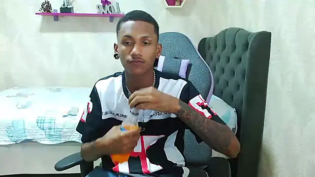 ManSant online show from 03-17-25, 04:11