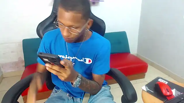 ManSant online show from 11-15-25, 04:36