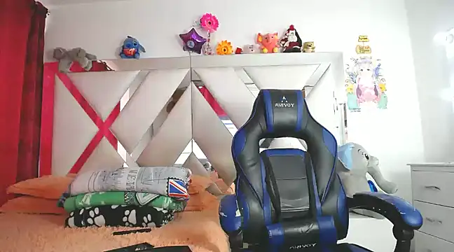 jakson hot online show from 12-05-24, 08:33