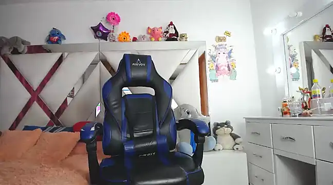 jakson hot online show from 12-12-24, 11:25