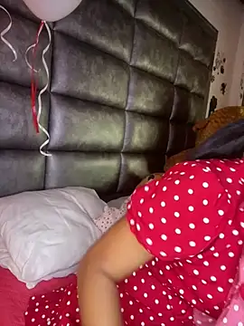 Ashly Miller online show from 02-17-26, 07:20