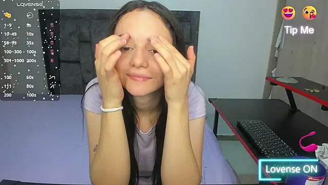 Snapshot of lucia_s1 chatting on 10-03-25, 02:14 lucia s1 online show from 10-03-25, 02:14