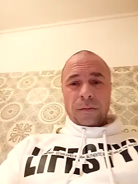 Nowy111 online show from 03-17-26, 12:26
