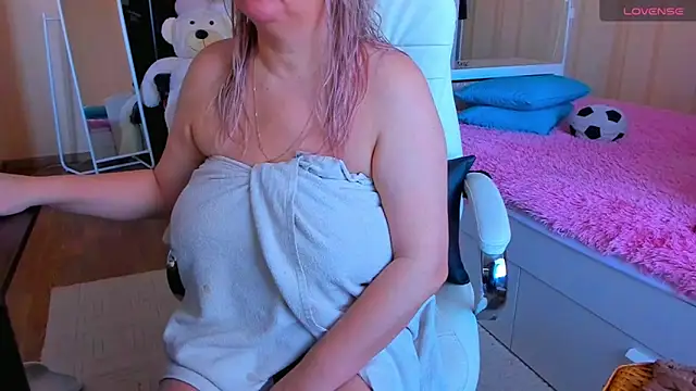 PamHardFuck online show from 03-15-25, 08:15