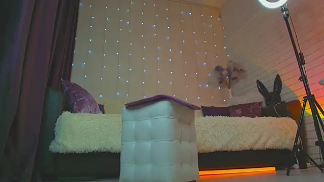 Snapshot of pepper_cat_ chatting on 02-01-25, 06:43 pepper cat online show from 02-01-25, 06:43