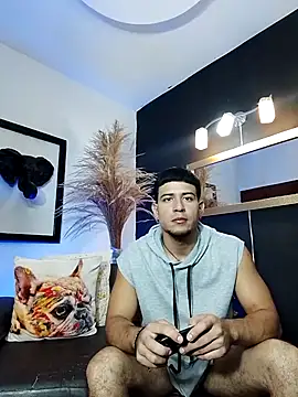 Snapshot of Markboyl chatting on 11-13-25, 03:55 Markboyl online show from 11-13-25, 03:55