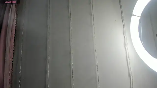 aly nucita  online show from 01-12-25, 01:11