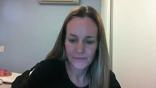 Annylove1 online show from 09-27-25, 12:04