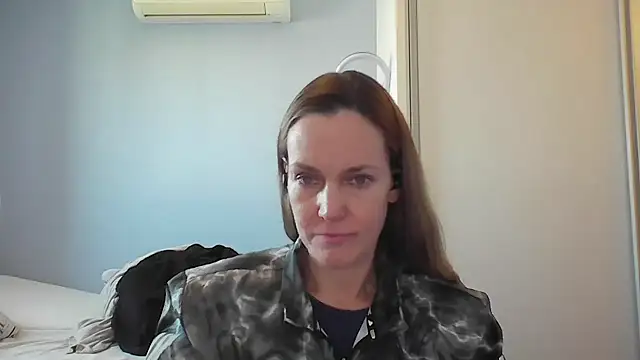 Annylove1 online show from 11-28-25, 11:57